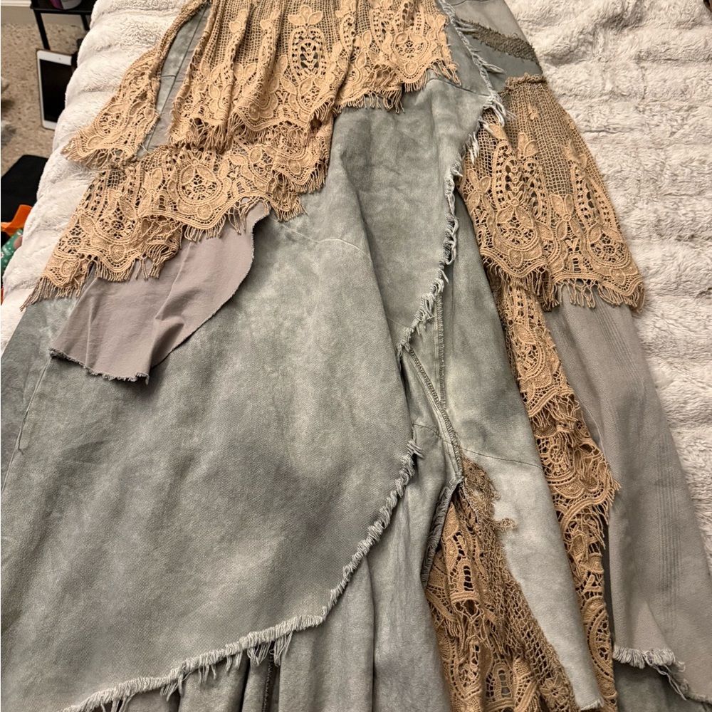 Free People “ABBIE” Limited Edition Skirt 55/100 sz 6
